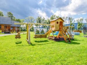 Osada Widok na Góry - domki do wynajęcia - plac zabaw