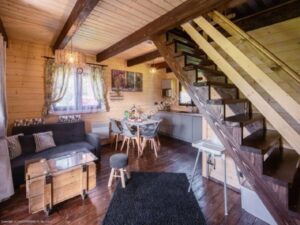 Osada Widok na Góry - domki do wynajęcia - salon