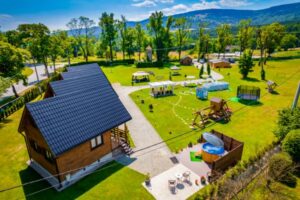 Osada Widok na Góry - domki do wynajęcia - balia z jacuzzi - basen, ogród, parking