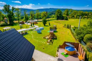Osada Widok na Góry - domki do wynajęcia - balia z jacuzi