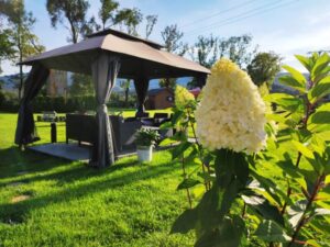Osada Widok na Góry - domki do wynajęcia - wiata rekreacyjna