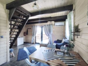 Osada Widok na Góry - domki do wynajęcia - jadalnia